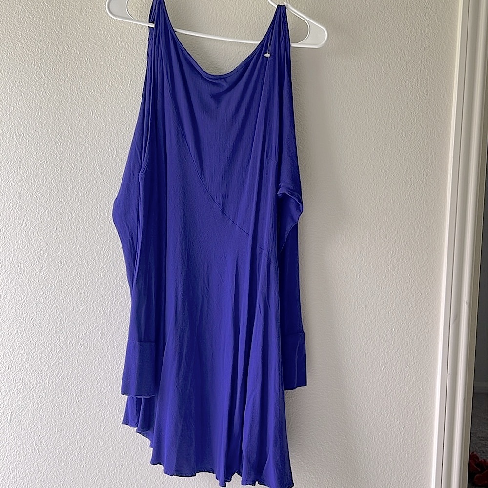Free People Purple Cold Shoulder Fit and Flare mini Dress. Size M